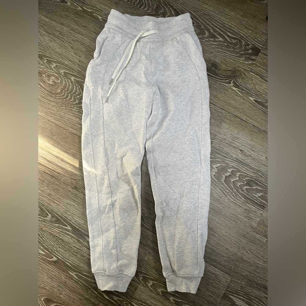 Lululemon grey Jogger Sweatpants